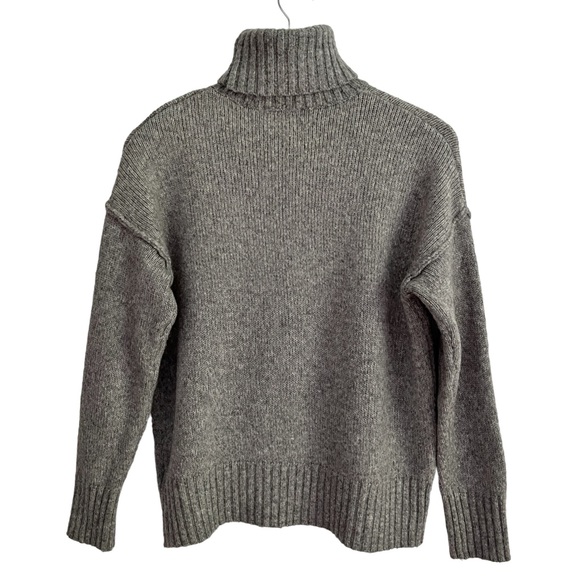 H&M Wool Alpaca Blend Turtleneck Sweater - Picture 2 of 12